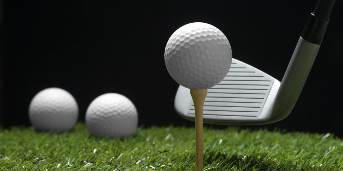 Why Golf Lessons at Indoor Golf Facilities Are Crucial to Improving Your Game