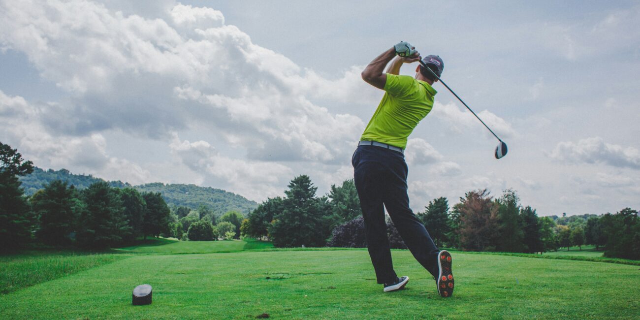 Golf and Mental Health: Why Indoor Golf Can Be Your Stress Relief